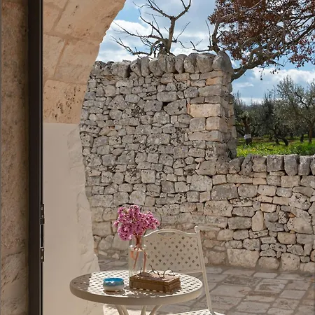 Agriturismo Masseria Aprile Locorotondo Exterior photo